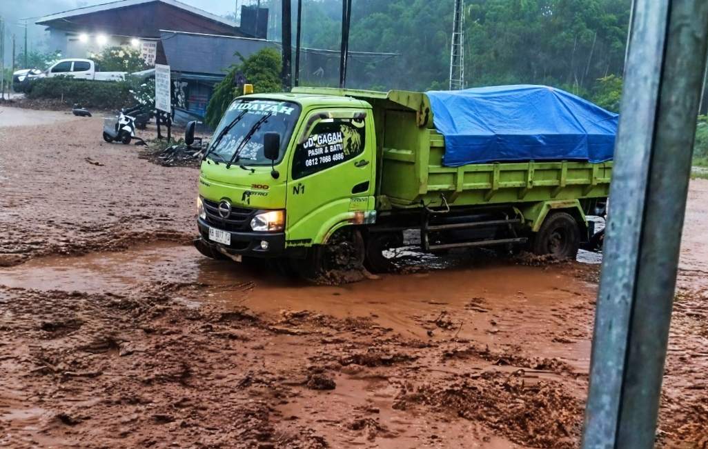 PT PUL Diminta Hentikan Akivitas Tambang, Diduga Dalang Dibalik Banjir yang Melanda Ussu